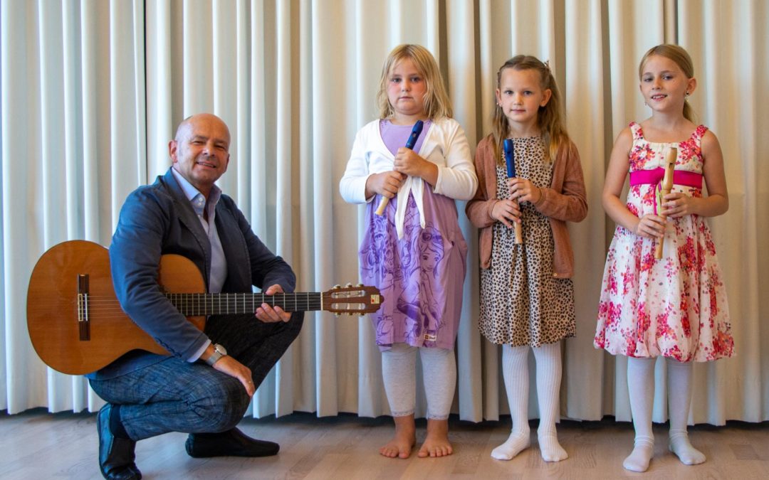 Blockflöten-Ensemble verabschiedet Kindergartenleiterin
