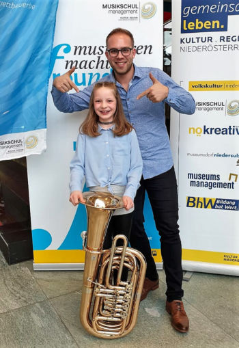 Miriam Leitner, Jakob Wenigwieser BA MA