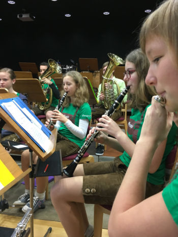 Volksmusikfrühschoppen